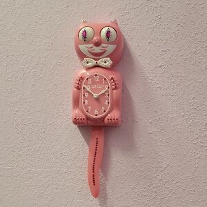 Jeweled Strawberry Ice Pink Kit-Cat Klock clock SUPER RARE